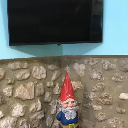 Lo Gnomo Отель *