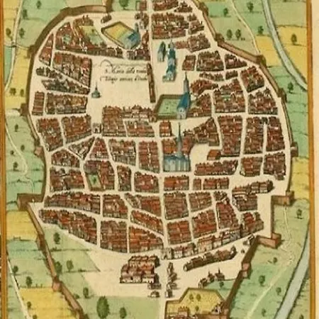 Lo Gnomo Отель Сульмона