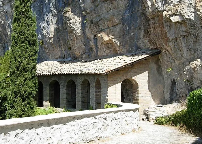 Lo Gnomo Hotel Sulmona